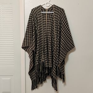 Herringbone shawl/cape